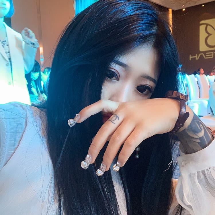 A.诗琪.🥀