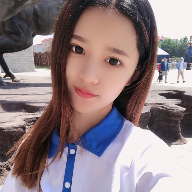 唐美美爱玩泥
