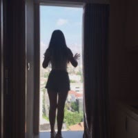 静静七月
