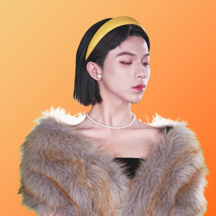 侯绿萝