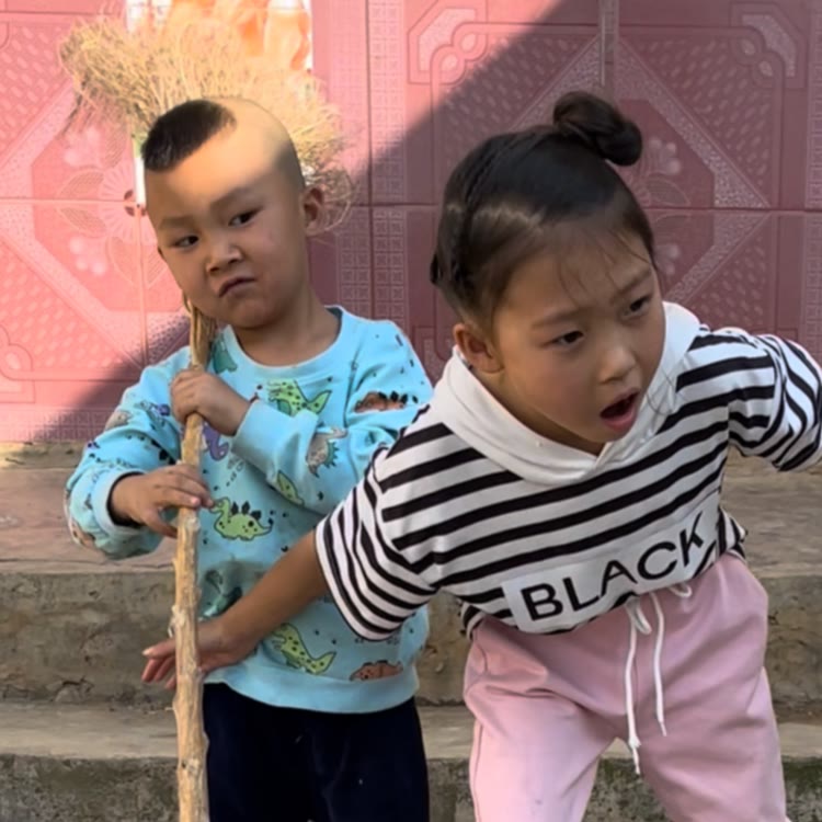 袁语晨同学