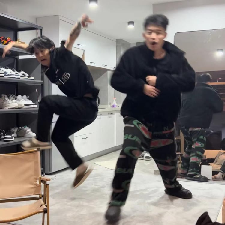 邬天宇