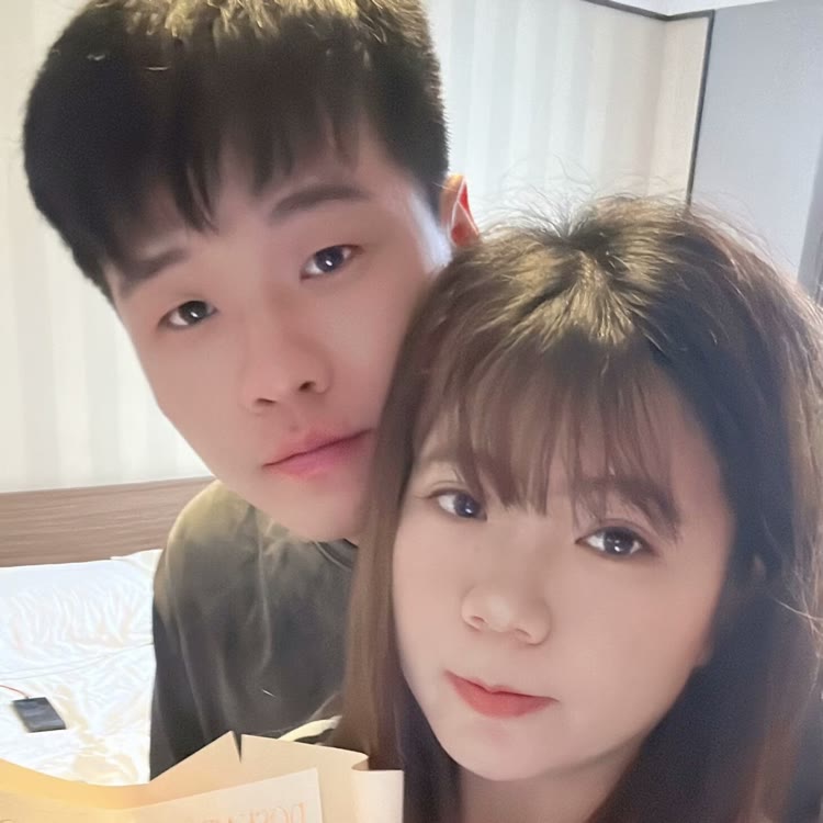 云霞的幸福生活