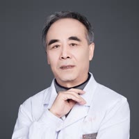 李权医生