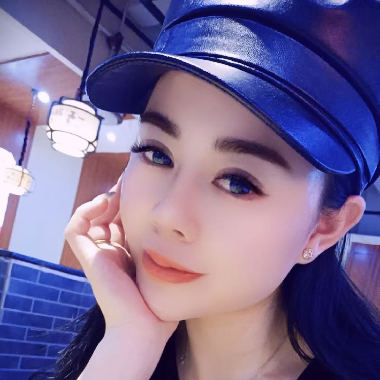 佳佳🎵