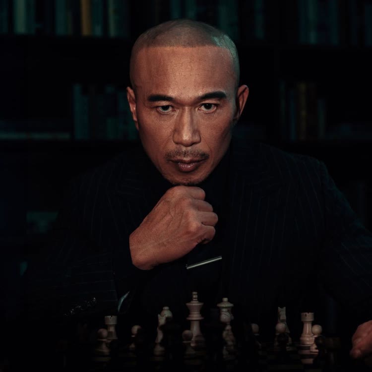 何运龙身材管理