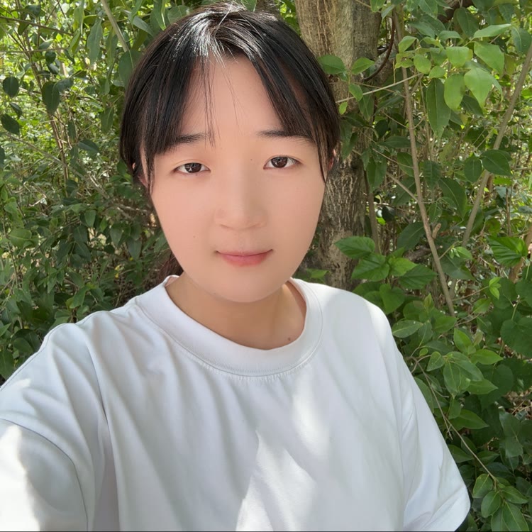 盼盼和奶奶的日常生活