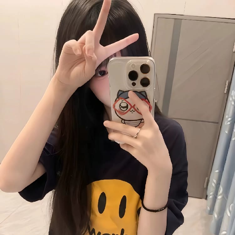 温妤.