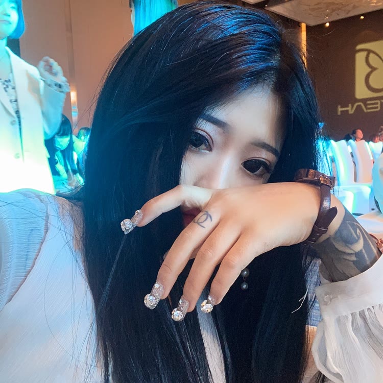 A诗琪🥀.桂哥🖤